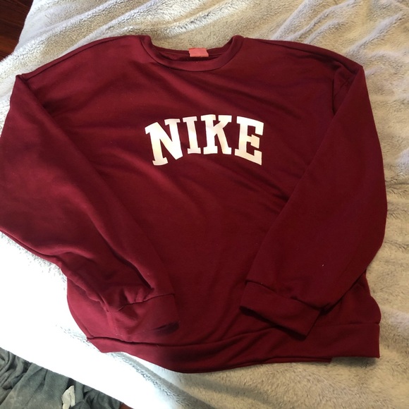 nike college sweater